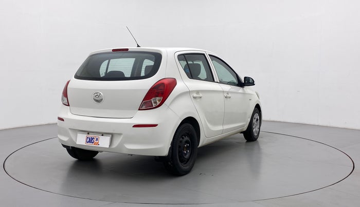 2013 Hyundai i20 MAGNA O 1.2, CNG, Manual, 95,593 km, Right Back Diagonal