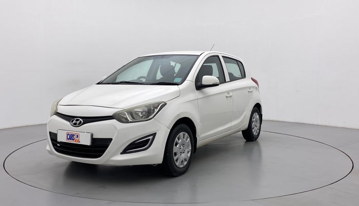 2013 Hyundai i20 MAGNA O 1.2, CNG, Manual, 95,593 km, Left Front Diagonal