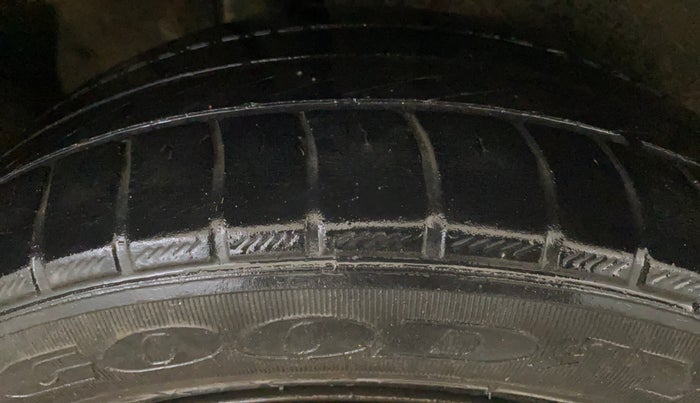 2017 Maruti Ertiga VXI CNG, CNG, Manual, 78,480 km, Right Rear Tyre Tread