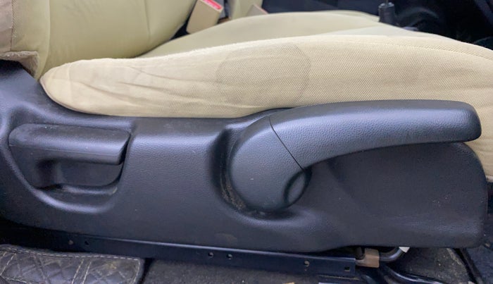 2017 Honda Jazz 1.2L I-VTEC S, Petrol, Manual, 64,425 km, Driver Side Adjustment Panel