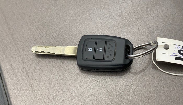 2017 Honda Jazz 1.2L I-VTEC S, Petrol, Manual, 64,425 km, Key Close Up