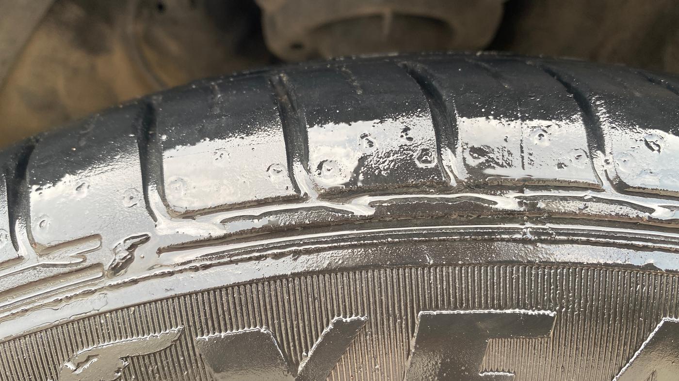 2016 Hyundai Creta  SX 1.6 Petrol , Petrol, Manual, 10,618 km, Right Front Tyre Tread