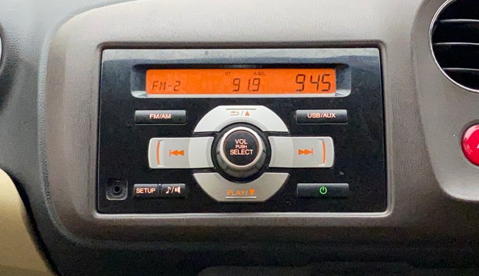 2013 Honda Brio VX AT, Petrol, Automatic, 98,343 km, Infotainment System
