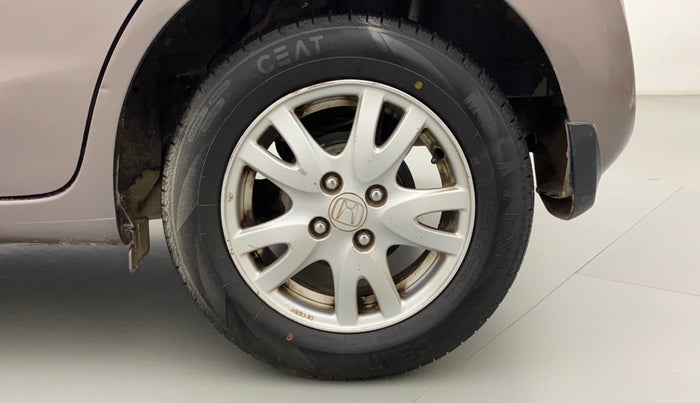 2013 Honda Brio VX AT, Petrol, Automatic, 98,343 km, Left Rear Wheel
