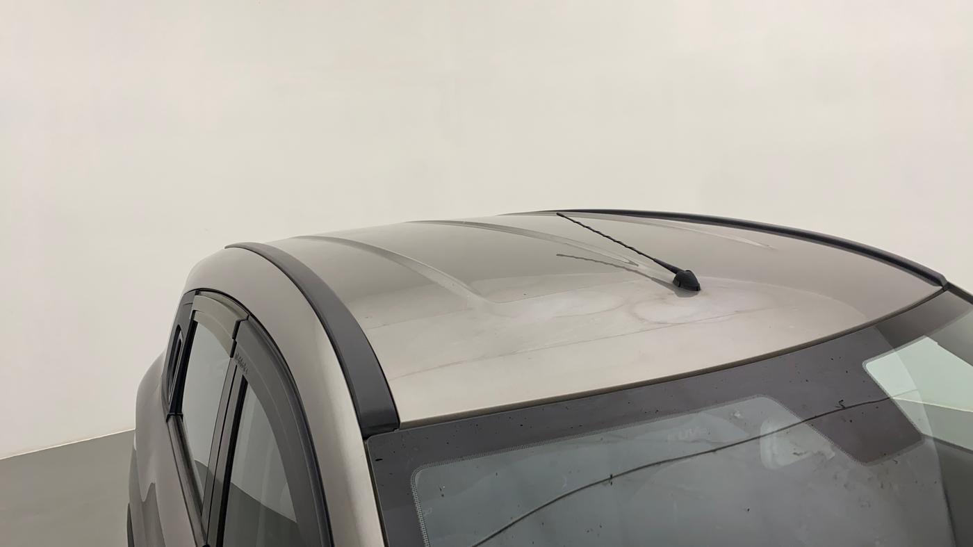 2017 Mahindra KUV 100 NXT K8 P 6 STR, Petrol, Manual, 18,220 km, Roof
