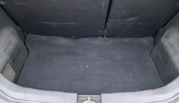 2018 Maruti IGNIS DELTA 1.2 K12, Petrol, Manual, 33,963 km, Boot Inside