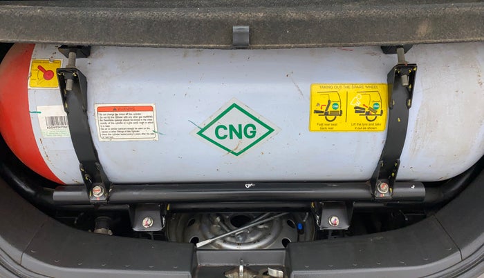 2015 Maruti Wagon R 1.0 LXI CNG, CNG, Manual, 88,799 km, Boot Inside
