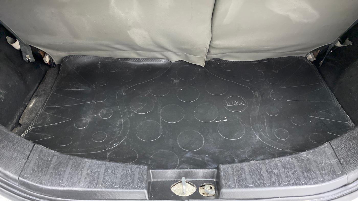 2016 Maruti Wagon R 1.0 VXI, Petrol, Manual, 46,929 km, Boot Inside