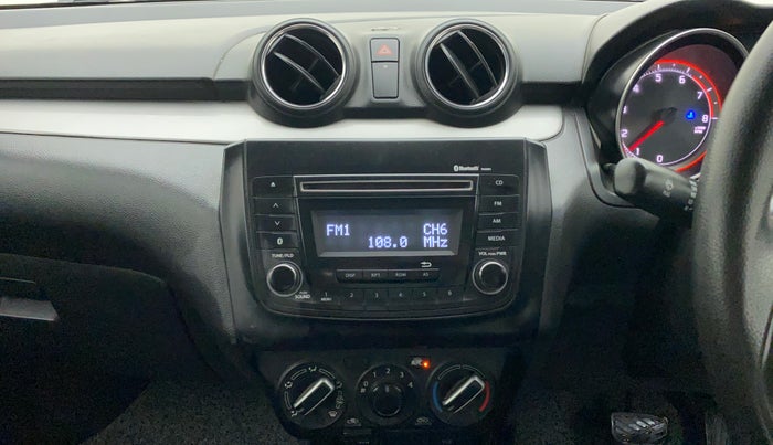 2020 Maruti Swift VXI AMT, Petrol, Automatic, 44,282 km, Air Conditioner