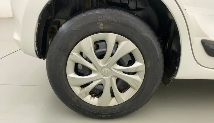 2020 Maruti Swift VXI AMT, Petrol, Automatic, 44,282 km, Right Rear Wheel