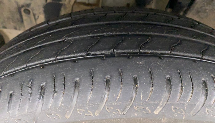 2021 Renault Kiger RXZ CVT 1.0 TURBO, Petrol, Automatic, 13,372 km, Left Front Tyre Tread