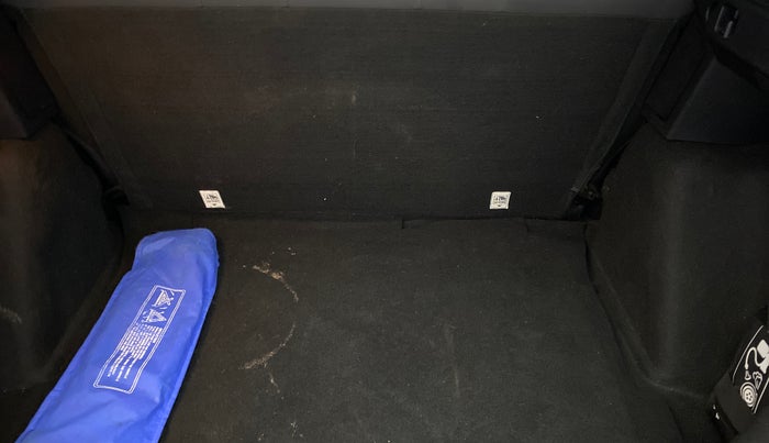 2022 Tata NEXON XMA SUNROOF PETROL, Petrol, Automatic, 37,447 km, Boot Inside