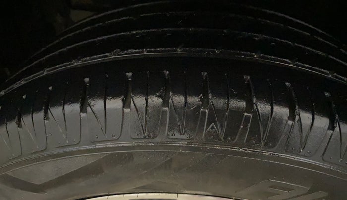 2020 Toyota URBAN CRUISER PREMIUM GRADE AT, Petrol, Automatic, 44,594 km, Left Front Tyre Tread