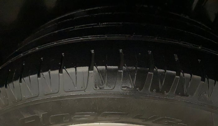 2020 Toyota URBAN CRUISER PREMIUM GRADE AT, Petrol, Automatic, 44,594 km, Left Rear Tyre Tread