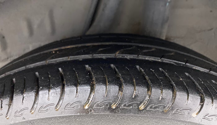 2020 Honda Amaze 1.2L I-VTEC VX, Petrol, Manual, 24,145 km, Left Rear Tyre Tread