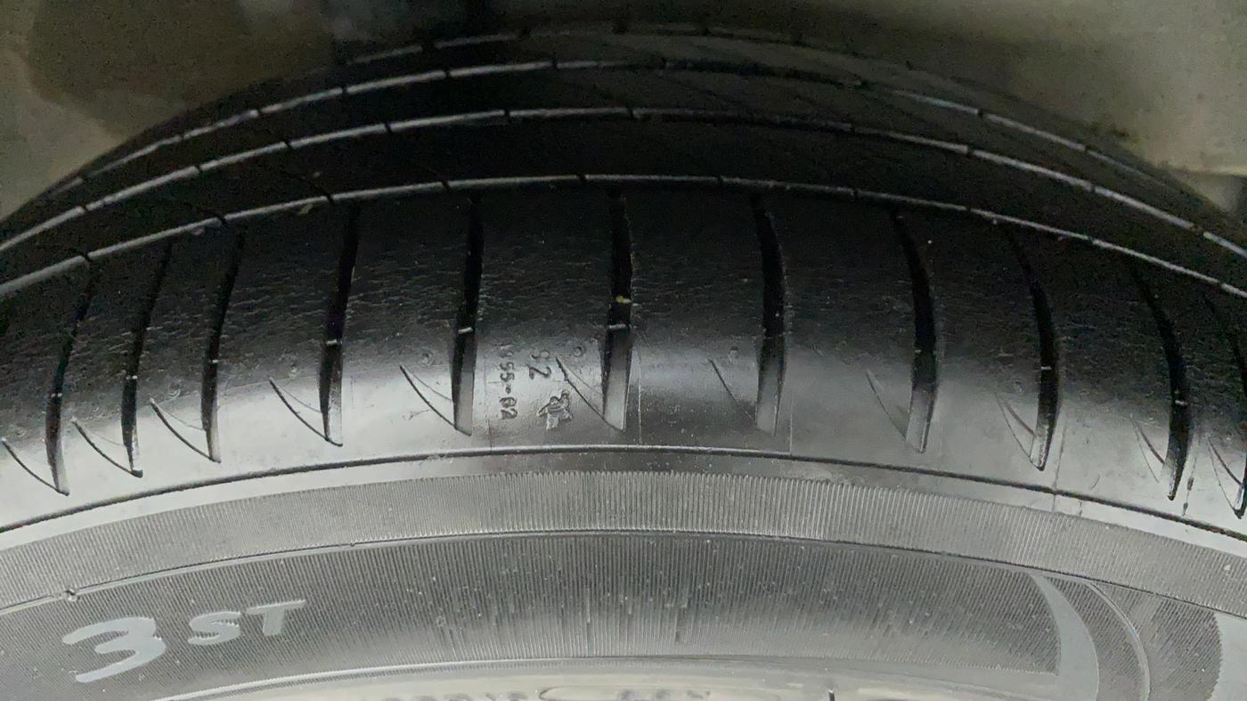 2018 Honda WR-V 1.2 i-VTEC VX MT, Petrol, Manual, 17,111 km, Right Rear Tyre Tread