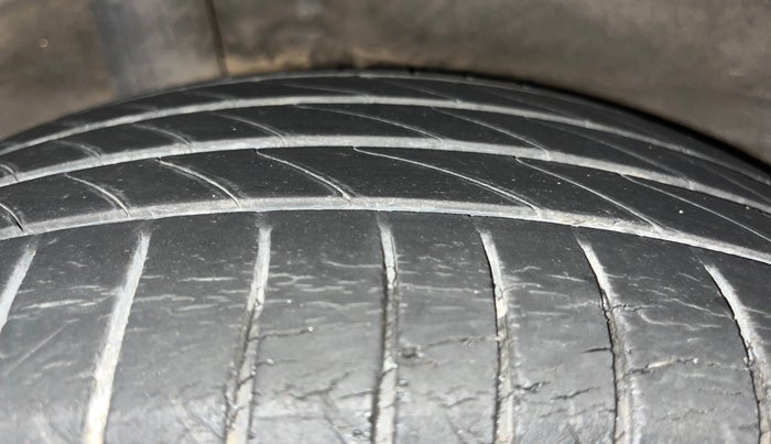 2018 Honda BR-V 1.5L I-VTEC S, Petrol, Manual, 53,772 km, Right Rear Tyre Tread