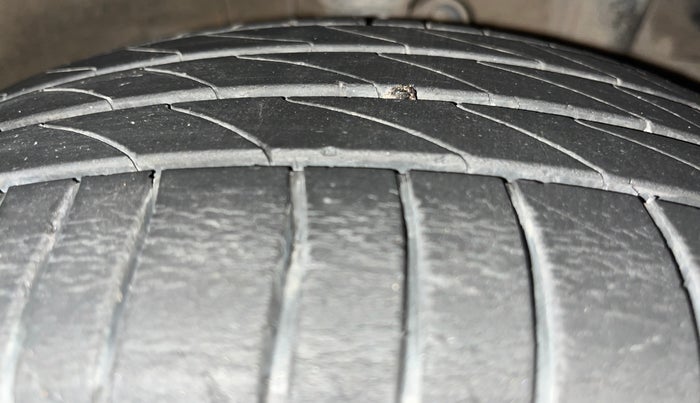 2018 Honda BR-V 1.5L I-VTEC S, Petrol, Manual, 53,772 km, Right Front Tyre Tread