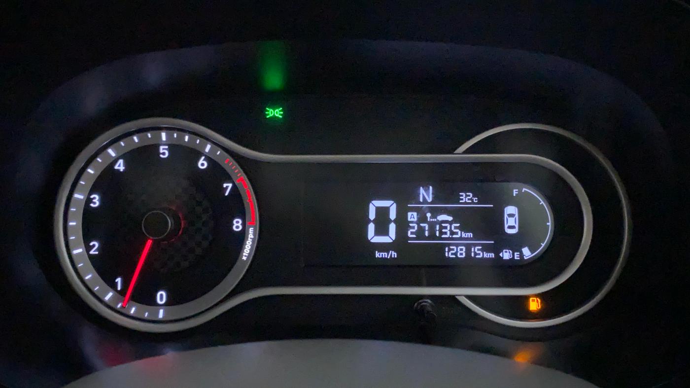 2020 Hyundai GRAND I10 NIOS SPORTZ AMT 1.2 KAPPA VTVT, Petrol, Automatic, 12,815 km, Odometer Image