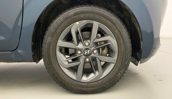 2020 Hyundai GRAND I10 NIOS SPORTZ AMT 1.2 KAPPA VTVT, Petrol, Automatic, 12,815 km, Right Front Wheel