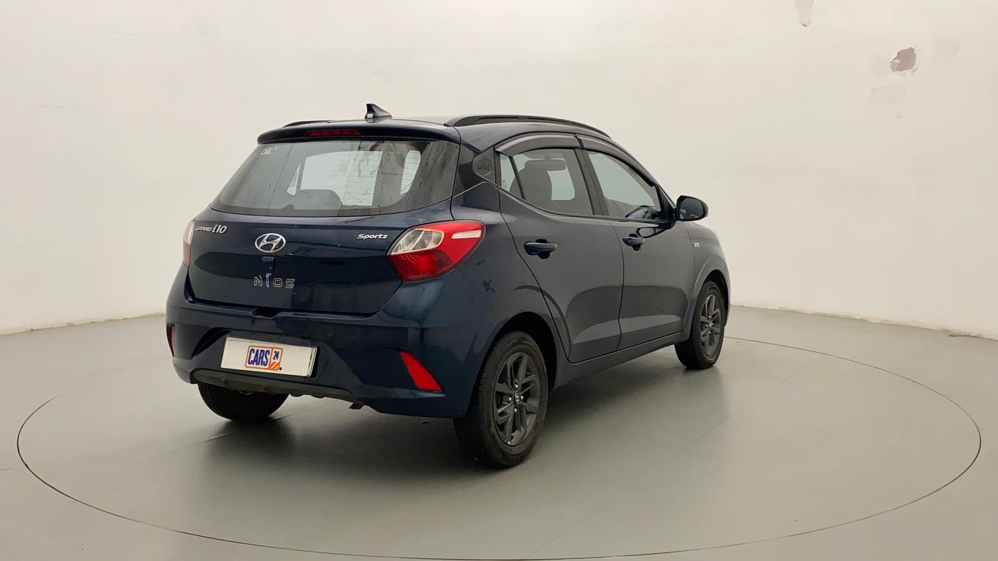 2020 Hyundai GRAND I10 NIOS SPORTZ AMT 1.2 KAPPA VTVT, Petrol, Automatic, 12,815 km, Right Back Diagonal