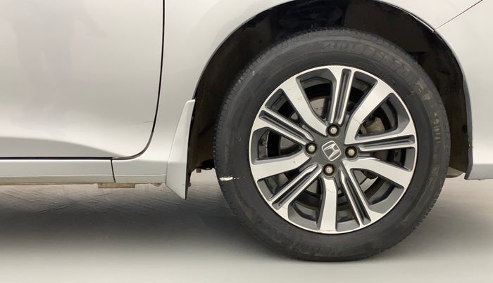 2017 Honda City V MT PETROL, Petrol, Manual, 40,622 km, Right Front Wheel