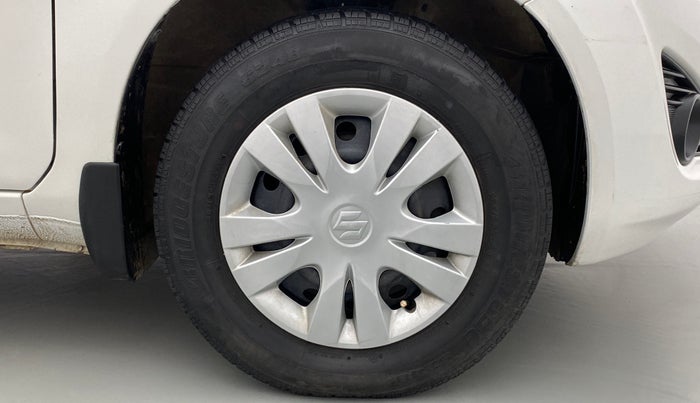 2014 Maruti Ritz VXI, Petrol, Manual, 77,190 km, Right Front Wheel