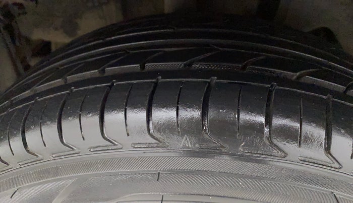 2017 Tata Tiago XZA PETROL, Petrol, Automatic, 36,251 km, Right Rear Tyre Tread