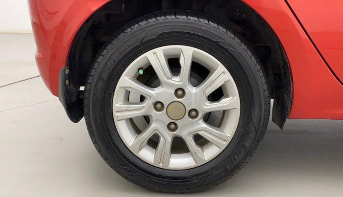 2017 Tata Tiago XZA PETROL, Petrol, Automatic, 36,251 km, Right Rear Wheel