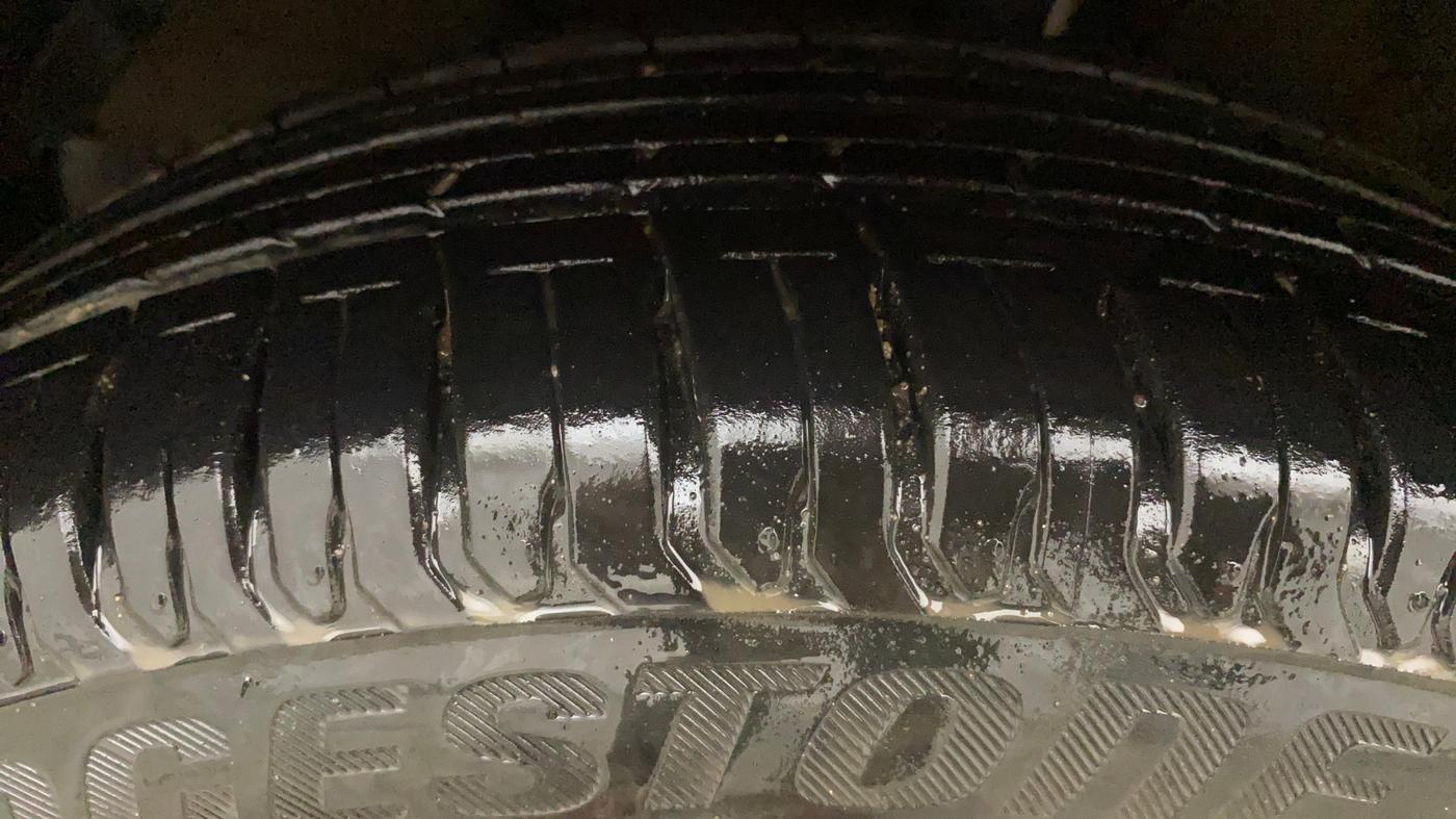 2025 Maruti Swift ZXi Plus Dual Tone, Petrol, Manual, 10,434 km, Left Front Tyre Tread