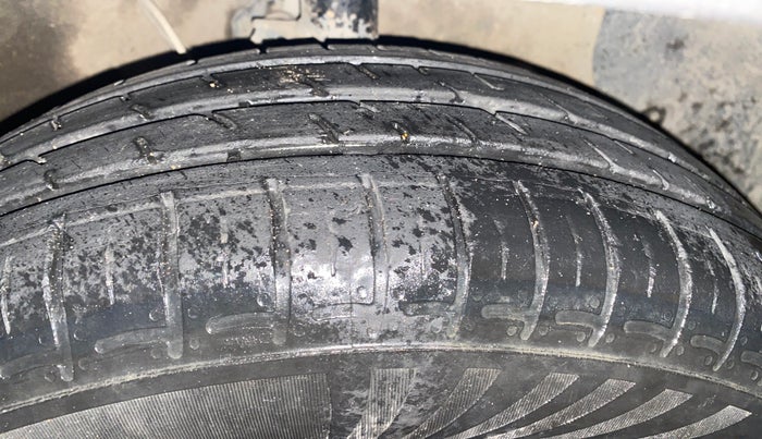 2024 Hyundai EXTER S 1.2 AMT, Petrol, Automatic, 33,361 km, Right Front Tyre Tread