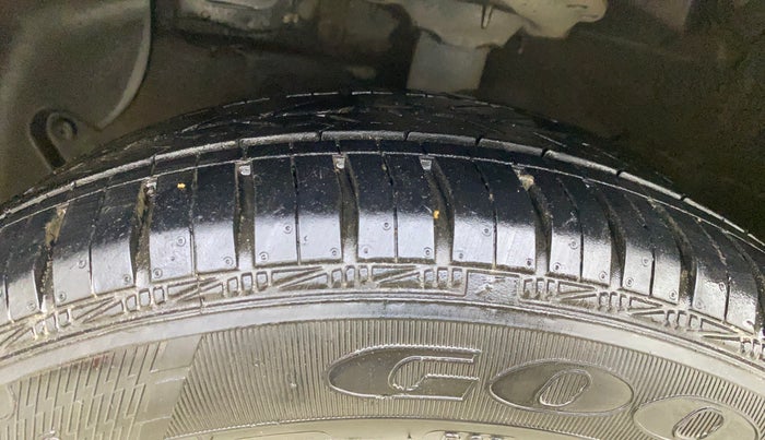 2015 Hyundai Grand i10 ASTA AT 1.2 KAPPA VTVT, Petrol, Automatic, 36,235 km, Left Front Tyre Tread