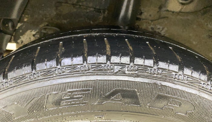 2015 Hyundai Grand i10 ASTA AT 1.2 KAPPA VTVT, Petrol, Automatic, 36,235 km, Right Rear Tyre Tread