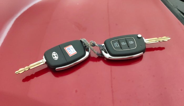 2016 Hyundai Creta BASE 1.6 PETROL, Petrol, Manual, 60,160 km, Key Close Up