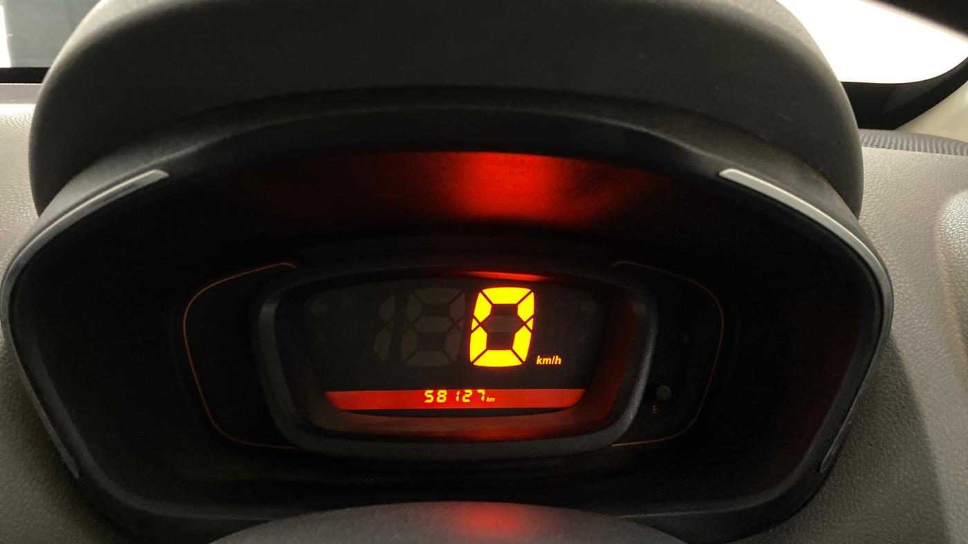2016 Renault Kwid RXT 0.8, Petrol, Manual, 58,117 km, Odometer Image