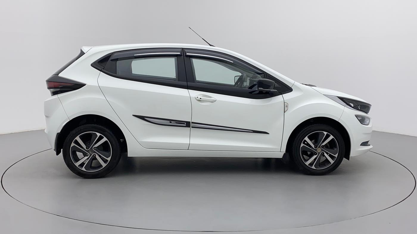 2021 Tata ALTROZ XZ PETROL, Petrol, Manual, 27,827 km, Right Side View