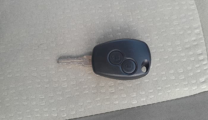 2014 Nissan Terrano XL D PLUS, Diesel, Manual, 64,819 km, Key Close Up