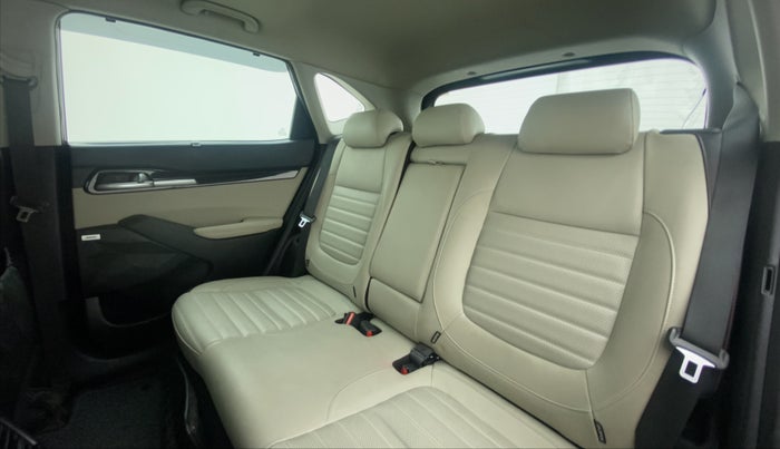 2020 KIA SELTOS 1.5 GTX+ AT, Diesel, Automatic, 74,943 km, Right Side Rear Door Cabin