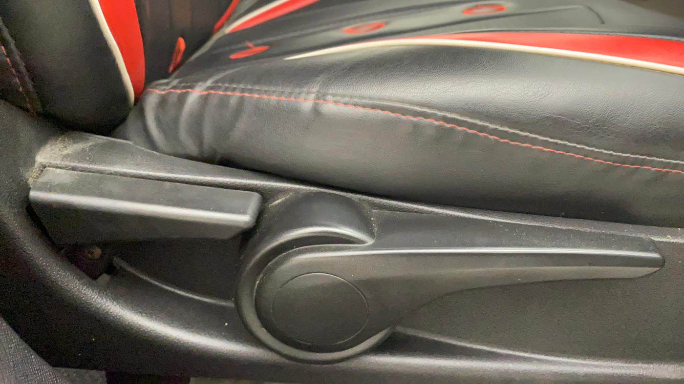 2019 Tata NEXON XZ PETROL, Petrol, Manual, 60,587 km, Driver Side Adjustment Panel