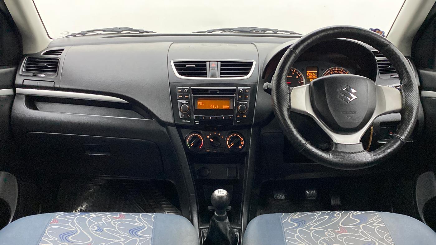 2017 Maruti Swift VXI D, Petrol, Manual, 56,553 km, Dashboard