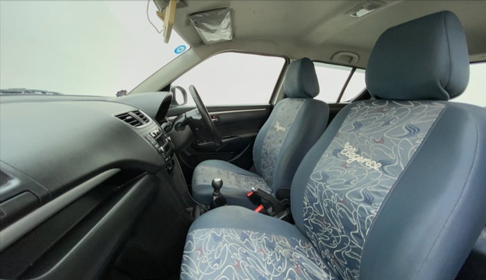 2017 Maruti Swift VXI D, Petrol, Manual, 56,553 km, Right Side Front Door Cabin