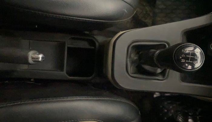 2022 Maruti New Wagon-R VXI 1.0, Petrol, Manual, 85,913 km, Gear Lever