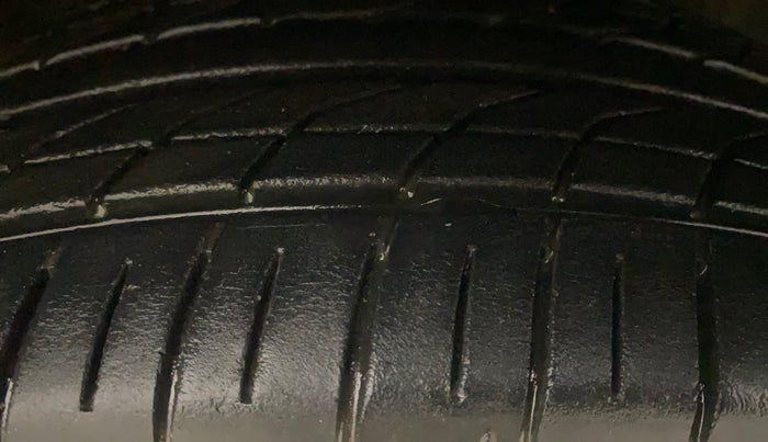 2022 Maruti New Wagon-R VXI 1.0, Petrol, Manual, 85,913 km, Right Front Tyre Tread