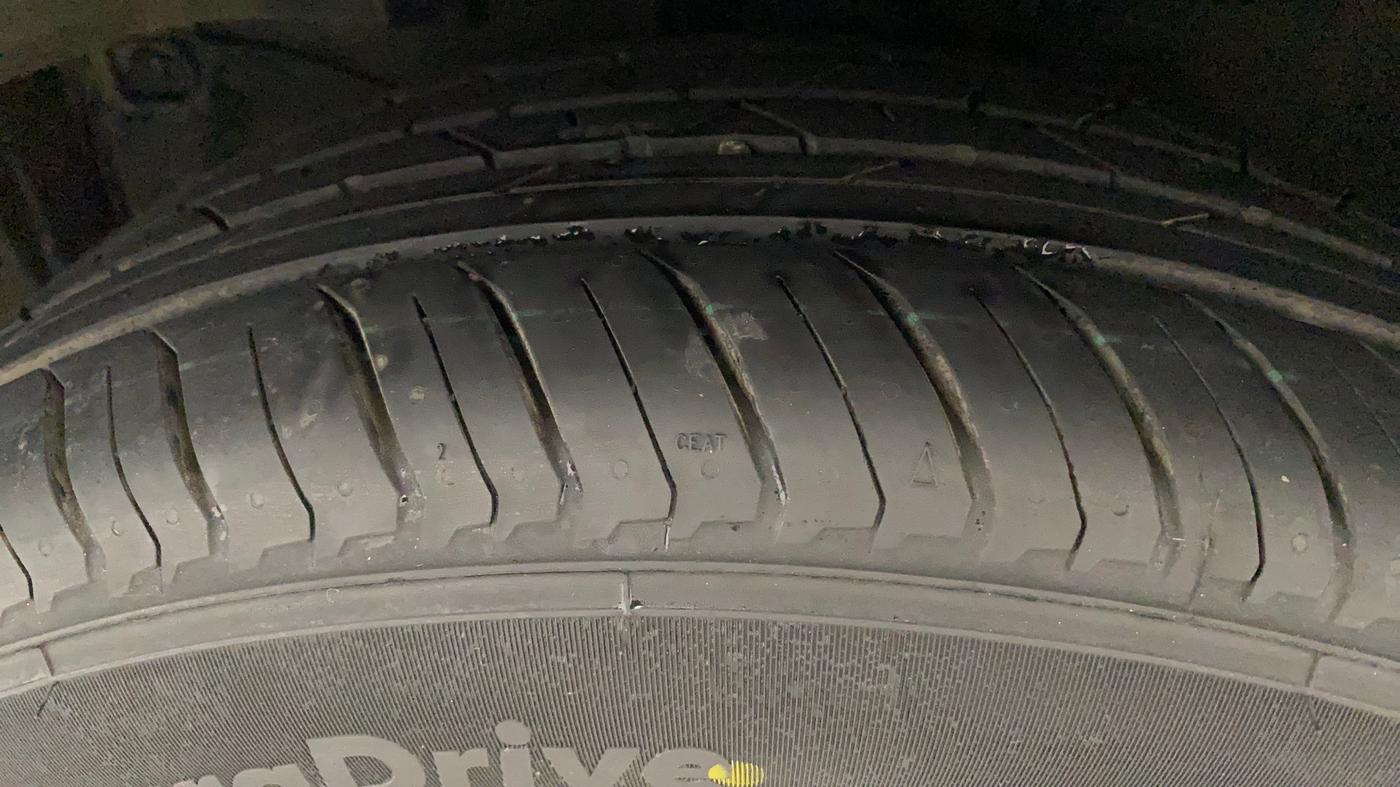 2017 Honda BR-V 1.5L I-VTEC VX, Petrol, Manual, 49,851 km, Left Front Tyre Tread