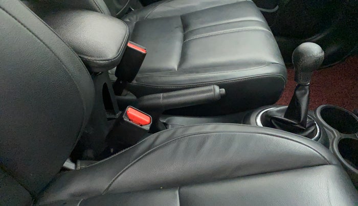 2017 Honda BR-V 1.5L I-VTEC VX, Petrol, Manual, 49,851 km, Gear Lever