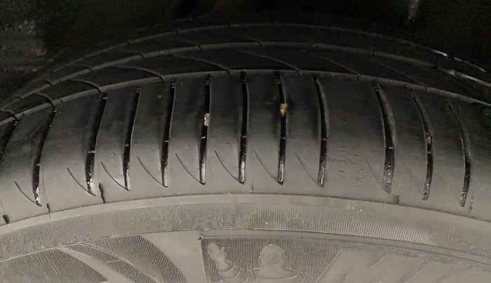 2017 Honda BR-V 1.5L I-VTEC VX, Petrol, Manual, 49,851 km, Left Rear Tyre Tread