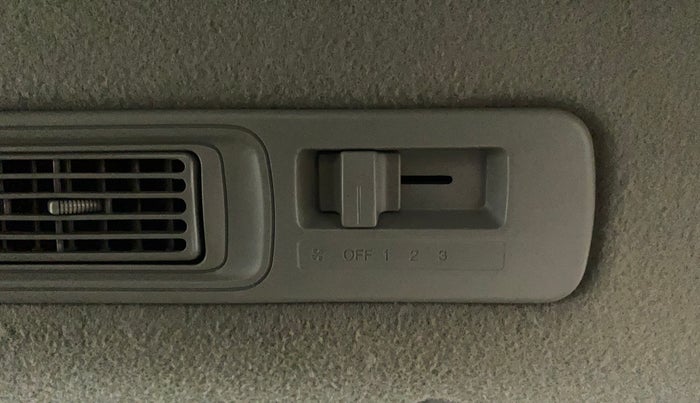 2017 Honda BR-V 1.5L I-VTEC VX, Petrol, Manual, 49,851 km, Rear AC Temperature Control