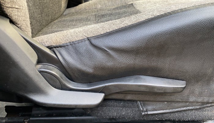 2020 Maruti Baleno ZETA PETROL 1.2, Petrol, Manual, 60,601 km, Driver Side Adjustment Panel