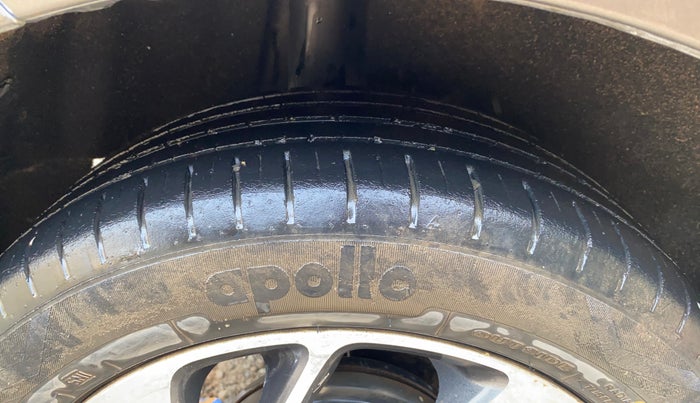 2020 Maruti Baleno ZETA PETROL 1.2, Petrol, Manual, 60,601 km, Right Rear Tyre Tread