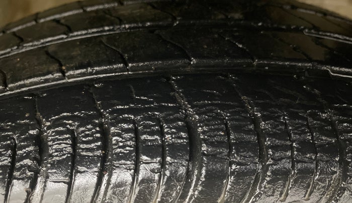 2021 Maruti S PRESSO VXI+, Petrol, Manual, 43,646 km, Right Front Tyre Tread